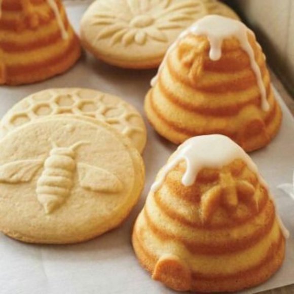 HONEYCORE aesthetic-CLOSET UPGRADE mystery box!(Personal Shopper : )) - Picture 8 of 8